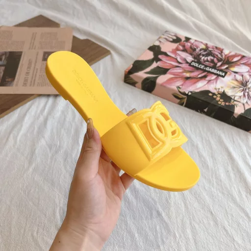 2024 New 3D logo flat slippers 💃Perfect detail handlingUltimate perfect reproduction ❤️1⃣ upper: original imported TPU