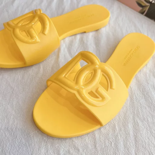 2024 New 3D logo flat slippers 💃Perfect detail handlingUltimate perfect reproduction ❤️1⃣ upper: original imported TPU