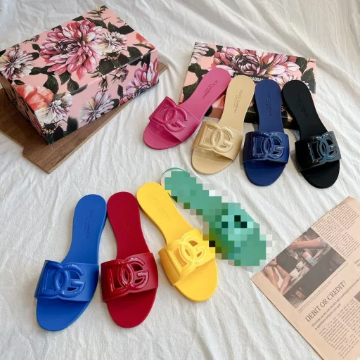 2024 New 3D logo flat slippers 💃Perfect detail handlingUltimate perfect reproduction ❤️1⃣ upper: original imported TPU