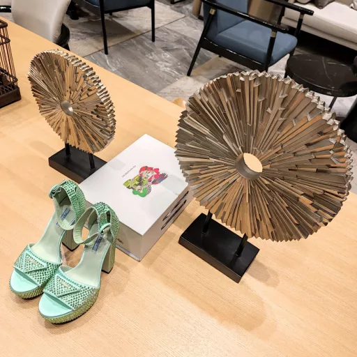 Spring and summer new products, (top version) strength is coming! [Hot diamond sandal] 