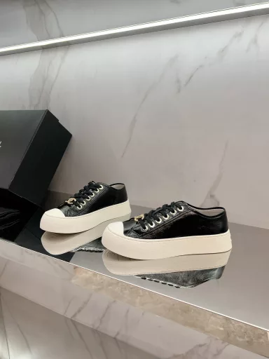 CHANE*✨2024 new beautiful big shoes ✨ small fragrance this season's casual shoes really win hemp, really great beauty 😍 a love of beautiful shoes, classic ❗️️ highly recommended ✔️ original 1:1 customized oil wax leather/woolen fabric, lambskin/breathable canvas inside, private model TPU outsole