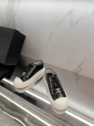 CHANE*✨2024 new beautiful big shoes ✨ small fragrance this season's casual shoes really win hemp, really great beauty 😍 a love of beautiful shoes, classic ❗️️ highly recommended ✔️ original 1:1 customized oil wax leather/woolen fabric, lambskin/breathable canvas inside, private model TPU outsole
