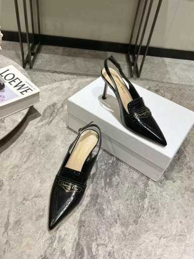 Dio*r 2025 spring/summer the latest Boy-D circle with perforated block style pointed high heel women's sandals star the same CD letter logo hardware buckle low heel hollowed out Mueller women's slippers market top high-end version