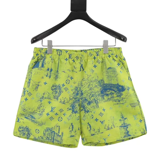 Louis Vuitton Park is full of shortsMulberry silk fabric, mulberry silk is a kind of natural animal protein fiber, with natural soft white gloss, smooth surface, soft and delicate feel, known as the 