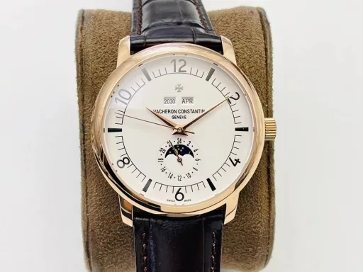 The highest version on the market, Vacheron Constantin Historical Masterpiece Series 3100V/000R_B422 Perpetual Calendar Multi-Function Watch!1⃣️Equipped with the same movement as the original, the balance wheel is exactly the same as the original, and all functions can be used normally.2⃣️Improved the curvature of the four corners of the case, the dial color curvature is more consistent, the 12 scales are polished more delicately, and the overall look is closer to the counter!3⃣️Paired with Italian cowhide to make the wrist more comfortable!TWS Factory boutique replica, please appreciate your appreciation