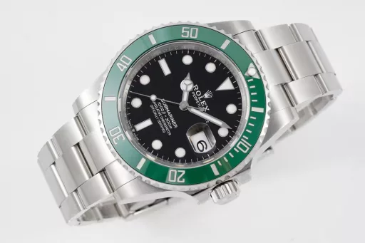ZF Factory's shocking masterpiece ROLEX Submariner SUB series 41MM (third generation Submariner)ZF innovates with the times. In the era of crazy Submariner replica watches, the factory is the king bomb.1) The case body, the 41 Submariner genuine product is purchased and newly molded. All details are aligned with the genuine product. It is the only company that dares to promise that the whole body (case, strap, and buckle) is made of 904L Oyster steel, which is high-strength brushed, polished, and engraved. It is full of plumpness. Corrosion-resistant, anti-oxidation, wear-resistant and durable. Details determine everything, perfectly restoring the feel and temperament of the genuine product.2) The bezel is equipped with a scratch-resistant Cerachrom ceramic bezel, which is the same as the genuine product in beeswax color (currently recognized as the best ceramic bezel in the market), and the color and brightness are restored by up to 98%. The ceramic bezel font tolerance reaches the 
