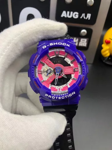 GA-110 Hand-raise Light Casio G-SHOCK--Classic shockproof dial design👍In stock and shipped immediately, 45-degree automatic hand-raise light function with strong visual impact🙈LCD liquid crystal display💡Stopwatch speed function accurate to 1/1000 second⌛Shockproof📣Anti-magnetic💥200 meters waterproof🏊48 city time📲Countdown⏳Alarm clock⏰Fully automatic calendar and other powerful functions