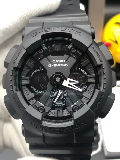 Hot selling GA-120 hand-raise light Casio G-SHOCK--classic shockproof dial design👍In stock and shipped immediately, 45-degree automatic hand-raise light function with strong visual impact🙈LCD liquid crystal display💡Stopwatch speed function accurate to 1/1000 second⌛Shockproof📣Anti-magnetic💥200 meters waterproof🏊48 city time📲Countdown⏳Alarm clock⏰Fully automatic calendar and other powerful functions