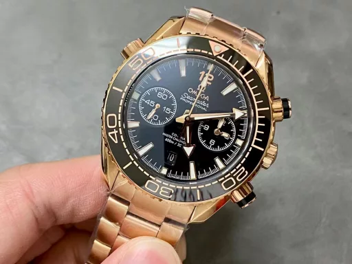 Omega Speedmaster Racing Chronograph 44.25mm Master Chronometer ChronographModel: 329.32.44.51.01.001In 1957, Omega launched the [Speedmaster Speedmaster Series] designed specifically for racing sports. This design is also known as the 