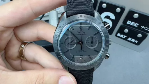 OM Omega Speedmaster Series Dark Side of the Moon