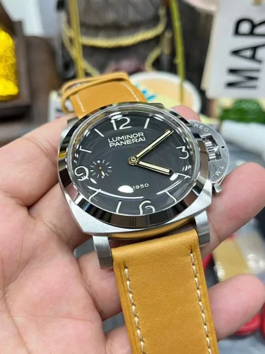 vs Panerai 127/47mm dial/manual movement 6497-2 with shock absorber and gooseneck screw