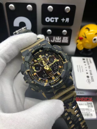 GA-110 Hand-raise Light Casio G-SHOCK--Classic shockproof dial design👍In stock and shipped immediately, 45-degree automatic hand-raise light function with strong visual impact🙈LCD liquid crystal display💡Stopwatch speed function accurate to 1/1000 second⌛Shockproof📣Anti-magnetic💥200 meters waterproof🏊48 city time📲Countdown⏳Alarm clock⏰Fully automatic calendar and other powerful functions