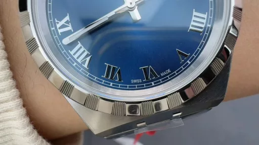 V7 Tudor Royal