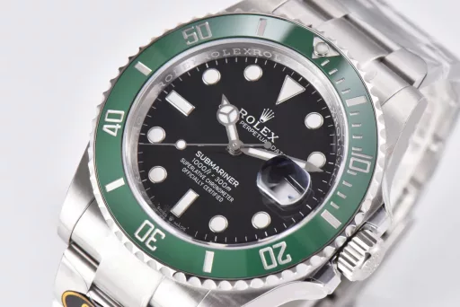 Clean factory/C factory Rolex 126610submariner1: Equipped with a one-to-one super 3235 integrated movement, no card movement decoration, and extremely stable movement2: The entire watch is made of 904L stainless steel / with an AR factory steel band3: The dial uses the market's exclusive 