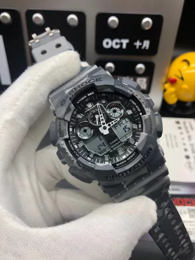 GA-110 Hand-raise Light Casio G-SHOCK--Classic shockproof dial design👍In stock and shipped immediately, 45-degree automatic hand-raise light function with strong visual impact🙈LCD liquid crystal display💡Stopwatch speed function accurate to 1/1000 second⌛Shockproof📣Anti-magnetic💥200 meters waterproof🏊48 city time📲Countdown⏳Alarm clock⏰Fully automatic calendar and other powerful functions