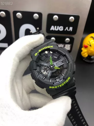 GA-110 Hand-raise Light Casio G-SHOCK--Classic shockproof dial design👍In stock and shipped immediately, 45-degree automatic hand-raise light function with strong visual impact🙈LCD liquid crystal display💡Stopwatch speed function accurate to 1/1000 second⌛Shockproof📣Anti-magnetic💥200 meters waterproof🏊48 city time📲Countdown⏳Alarm clock⏰Fully automatic calendar and other powerful functions