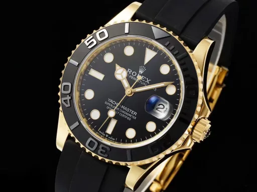 Super Factory's latest 18k gold-plated Yacht-Master, the highest version of the Yacht-Master 42MM series (Platinum Yacht, Gold Yacht) on the market. The counterweighted Yacht launched this time uses real materials. In order to maintain the original 11.8MM thickness, Super refused to thicken and weight the bottom cover, and used imported 904L stainless steel to create an integrated case. The whole body uses the real IP vacuum 18k (gold/platinum) gold-plated process, and comes with a certificate and an identification code. The color of gold and platinum is more consistent than any other mother-and-child factory in the market, and the appearance is truly color-free and material-free! The weight of the whole watch is 144 grams, saying goodbye to the fake era at first glance. The actual texture is far superior to any factory version on the market, and the heavy feeling is almost the same as the original!The configuration of Super is as follows:1️⃣The dial is made of enamel material, the correct color black paint surface, the font thickness, and the three-dimensional sense of the watch is restored; the pointer is polished with special craftsmanship, neat and sharp without burrs; the scale and pointer are imported Chromalight luminous (long-lasting blue light)!2️⃣The bidirectional rotating 60-minute scale outer ring is equipped with a matte black Cerachrom ceramic bezel, polished three-dimensional numbers and scales are synchronized with the watch, and the precision instrument adjusts the rotation damping of the bezel, 1:1 restores the texture of the watch!3️⃣The latest Super is equipped with high-performance rubber-coated elastic metal sheets. After many wearing experiences, the wearing effect is very comfortable; 1:1 folding Oyster safety buckle, the inside of the buckle can be pushed and pulled for fine adjustment, which is very convenient!4️⃣Equipped with an exclusive customized Cal.3235 paramagnetic blue hairspring movement, high-performance shock-absorbing device, and the power storage time is synchronized with the original!Super factory configures an NFC warranty card before leaving the factory: the code inside the case is unique to each watch and no code is repeated. Super is all about the ultimate and new heights!