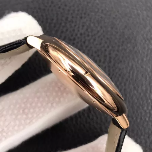 V6-Factory❗️Perfect replica - V7 version of the Blue Balloon 42MM is now availableEnjoy the prosperity of the world and the elegance of the Blue BalloonV6 brings you the true charm of the Cartier Blue Balloon!!!
