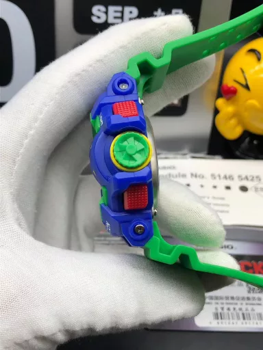 GA-400 hand-raise light Casio G-SHOCK--classic shockproof dial design👍In stock and shipped immediately, 45-degree automatic hand-raise light function with strong visual impact🙈LCD liquid crystal display💡Stopwatch speed function accurate to 1/1000 second⌛Shockproof📣Anti-magnetic💥200 meters waterproof🏊48 city time📲Countdown⏳Alarm clock⏰Fully automatic calendar and other powerful functions