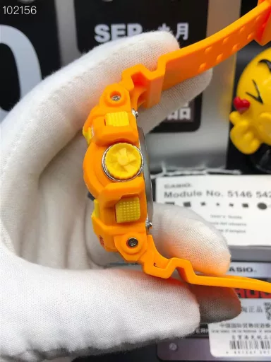 GA-400 hand-raise light Casio G-SHOCK--classic shockproof dial design👍In stock and shipped immediately, 45-degree automatic hand-raise light function with strong visual impact🙈LCD liquid crystal display💡Stopwatch speed function accurate to 1/1000 second⌛Shockproof📣Anti-magnetic💥200 meters waterproof🏊48 city time📲Countdown⏳Alarm clock⏰Fully automatic calendar and other powerful functions