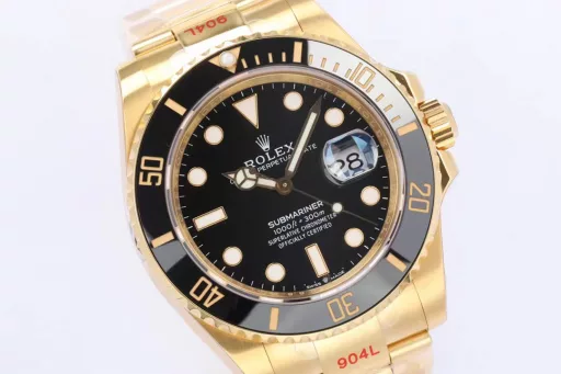 EW Rolex Submariner 41 series (original mold, size and thickness match the original)1⃣️Equipped with Rolex's new blue balance spring 3235 movement;2⃣️The same thickness as the original 12.5mm: watch diameter 41mm; ceramic bezel; sapphire crystal watch mirror;3⃣️Solid center axis; polished letter pins; top Swiss ice blue luminous, consistent with Rolex original luminous;4⃣️Highly transparent sapphire glass;5⃣️Top workmanship, each strap fits perfectly with the lugs, giving the highest comfort to the wrist;6⃣️18K gold ceramic letter bezel, durable and non-fading; (the manufacturer promises free replacement if it fades)Every extreme detail is the sincerity of EW factory's ingenuity!