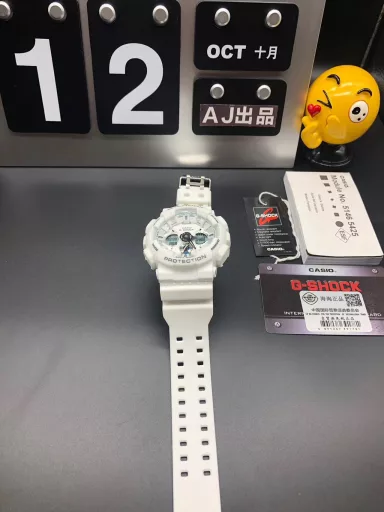 Hot selling GA-120 hand-raise light Casio G-SHOCK--classic shockproof dial design👍In stock and shipped immediately, 45-degree automatic hand-raise light function with strong visual impact🙈LCD liquid crystal display💡Stopwatch speed function accurate to 1/1000 second⌛Shockproof📣Anti-magnetic💥200 meters waterproof🏊48 city time📲Countdown⏳Alarm clock⏰Fully automatic calendar and other powerful functions
