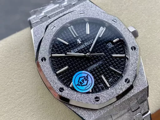 APS 15410 new product, frosted gold watchAudemars Piguet frosted gold craft is commonly known as hammered gold craft, also known as 