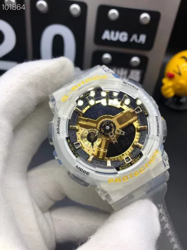 GA-110 Hand-raise Light Casio G-SHOCK--Classic shockproof dial design👍In stock and shipped immediately, 45-degree automatic hand-raise light function with strong visual impact🙈LCD liquid crystal display💡Stopwatch speed function accurate to 1/1000 second⌛Shockproof📣Anti-magnetic💥200 meters waterproof🏊48 city time📲Countdown⏳Alarm clock⏰Fully automatic calendar and other powerful functions