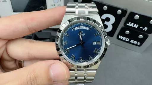 V7 Tudor Royal