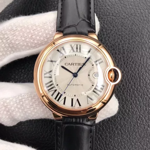 V6-Factory❗️Perfect replica - V7 version of the Blue Balloon 42MM is now availableEnjoy the prosperity of the world and the elegance of the Blue BalloonV6 brings you the true charm of the Cartier Blue Balloon!!!