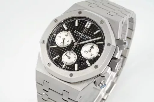 IPF new product is coming - Audemars Piguet 26331OR Royal Oak Multi-function Chronograph Mechanical Watch 41MM!Features: The case structure is consistent with the original authentic product, and the assembly method is consistent with the original, making the thickness thinner than before!The screw-in crown and the push-in chronograph button are consistent with the original, so it will not be fake at first glance! (Different from the market chronograph and reset buttons, which can only be pressed after the knob)1⃣️[Movement] 7750 modified original movement 6-digit small seconds The function is consistent with the original!2⃣️[Watch mirror] The mirror surface is the same as the original one. The sapphire glass mirror surface is placed at the same angle as the original, maintaining the same transparent brightness and consistent anti-glare effect!3⃣️[Case] ​​The case is made of stainless steel, using the original data to open the mold, top-level polishing, whether it is the texture or the texture, it is close to the original. After brushing and partial polishing, it flickers and shows a unique temperament of exquisiteness and toughness!4⃣️【Head grain】The most user-friendly loose head grain buffer ensures a better fit on the wrist and more comfortable to wear.5⃣️【Dial】Restores the exquisiteness of the authentic dial, the three-dimensional and neat 