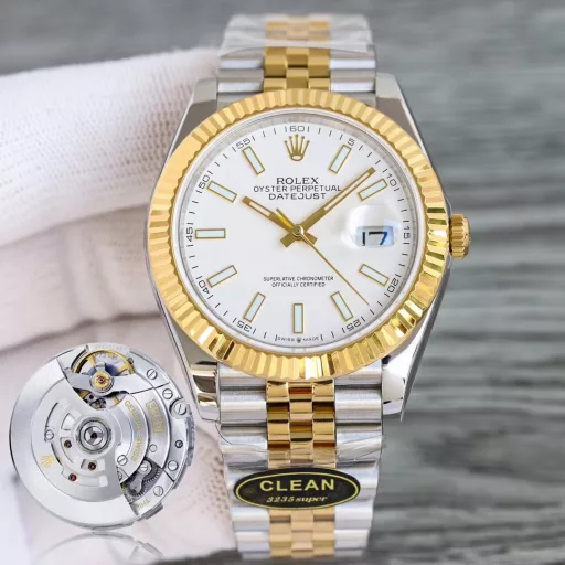 Clean factory/C factory Rolex Datejust series mechanical men's watch, genuine original mold 🎮DG11: Equipped with a one-to-one super 3235 integrated movement, 72 hours of power, no card movement decoration, and extremely stable movement2: The entire watch is 904L stainless steel / with AR factory steel band and IP vacuum electroplated platinum teeth ring / free replacement if discoloration3: The dial color is infinitely close to the original4: The only calendar font matching in the entire market. Subsequent comparison of the authenticity of the fonts from 1 to 31 🎮5: The only one that can achieve luminous hands/luminous words and nails, and achieve the same color because they are all processed by third-party factories + self-purchased Swiss c1+c3 luminous powder6: Word nails/crown mark nails are all platinum electroplatedAlthough there are not many clean styles, almost all of them are fine products, completely solving most of the pain points of the diary in the world, just for the ultimate clean-datejust 🎮Three heroes recommend exquisite men's mechanical watches SJ carefully creates super-realistic real-life pictures for you