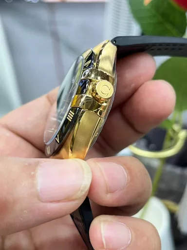 VS Constellation Tape/Gold Shell Black Face 8900 Movement