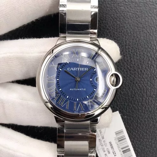 V6-Factory❗️Perfect replica - V7 version of the Blue Balloon 42MM is now availableEnjoy the prosperity of the world and the elegance of the Blue BalloonV6 brings you the true charm of the Cartier Blue Balloon!!!