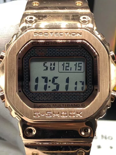 👍👍Original Casio G-SHOCK GMW-B5000 series, 35th anniversary limited edition electronic sports watch!  official price 5000+ overseas orders! 30 meters waterproof! Fashionable and versatile electronic watch! Top configuration, top network exclusive channel supply! Led lighting, daily alarm clock, hourly report, stopwatch, countdown, metal dial resin material/stainless steel strap, mineral glass, thickness 13mm case diameter 43.2mm