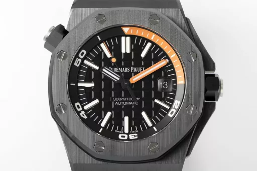 ZF factory creates a new ceramic art to create the ultimate black and white diving sports watch Audemars Piguet Royal Oak Offshore Series 15707 Series[Case] ​​42MM black and white ceramic is fired at high temperature and high pressure, with strong lines and fashionable colors, which is refreshing. The surface of the ceramic is brushed, making the appearance more tough and gorgeous, and continuing the consistent waterproof performance of the Royal Oak Offshore, ensuring reliability in diving sports. The diving timing display is a two-layer bezel inside the dial, which is controlled by the crown at 10 o'clock, and the crown at 3 o'clock controls the winding and adjustment time. Both are screw-in structures.[Dial] Decorated with the brand's traditional 