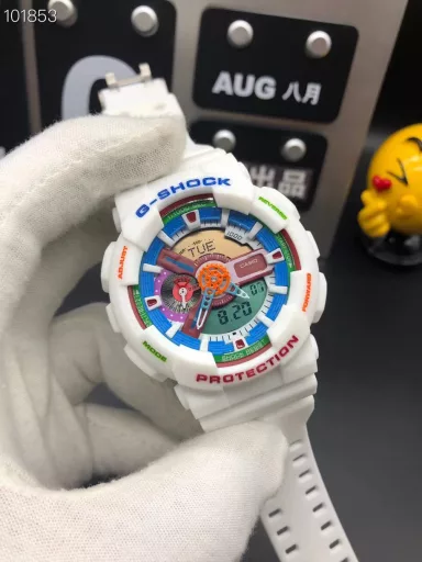 GA-110 Hand-raise Light Casio G-SHOCK--Classic shockproof dial design👍In stock and shipped immediately, 45-degree automatic hand-raise light function with strong visual impact🙈LCD liquid crystal display💡Stopwatch speed function accurate to 1/1000 second⌛Shockproof📣Anti-magnetic💥200 meters waterproof🏊48 city time📲Countdown⏳Alarm clock⏰Fully automatic calendar and other powerful functions