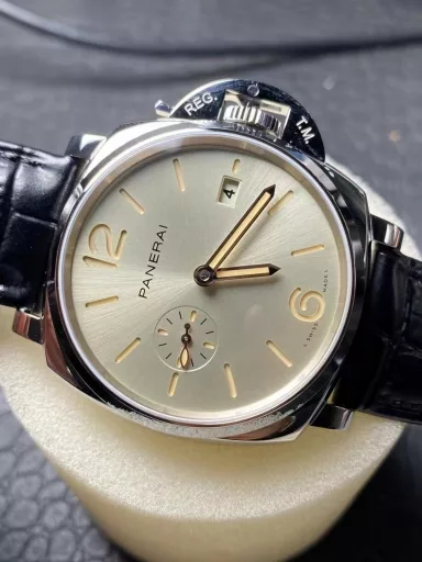 VS New Panerai 1274 42MM