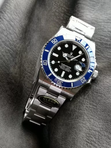 Rolex Greenwich II series m126710blnr-0003, 904 stainless steel case and bracelet, Inter Milan ceramic bezel, black dial, equipped with 3235 automatic mechanical movement, 40 mm.