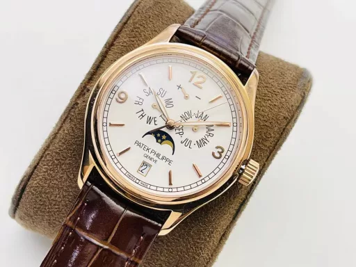 PP Factory Patek Philippe's most popular style, PP complex function chronograph series 5146R 5147. The ingenious design of the function, the reasonable layout of the appearance, and the superior movement performance all reflect the unique design of Patek Philippe masters, a classic work of art.1⃣️The dial diameter is 39MM, which is exquisite!2⃣️Equipped with high-performance Cal.324 automatic mechanical movement, it has annual calendar, date, month and moon phase display functions, providing powerful time measurement functions, and the large second hand in the center of the dial design makes time easy to read.3⃣️I believe that such a watch will be the dream of many watch lovers, but just like its image of the moon in the water, it is hard to come by, so if there is an opportunity in front of you, then cherish it.PP Factory's masterpiece welcomes all watch friends to appreciate it!