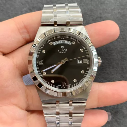 V7 41mm