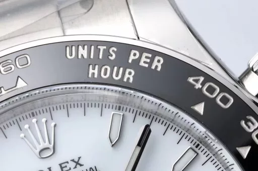 c factory 4131 new model 🔥🔥🔥126500 whiteIn fact, we have discussed the issue of white dial on 116500. Of course, there are several versions of the genuine product, such as cold white and warm white. Etc.This time, we see the intermediate color between warm white and cold white for the genuine 126500. Clean also did a great job with the color this time.Other parts, the studs and the luminous are also very well done/ps: It was mentioned above that the tube head of the pointer of the genuine 4131 was changed to a cylindrical shape, but we found several problems with the 4 genuine products provided by clean, such as the difference in the roundness of the studs and the use of the old conical tube head for the pointer, so Rolex may be clearing the inventory of 4130.There are also pictures for comparison on the case and strap, and the overall appearance is not much different.Although the time is particularly tight this time, clean bought five genuine products at the first time. It is said that the value of the watch itself has dropped by more than 100,000 US dollars, which does not include the disassembled watches and damaged parts.I have carefully looked at the real and fake objects, and also compared them by taking photos. I personally think it is a very good creation.There are very complicated relationships in choosing h4131, but I hope everyone can understand that sh does not mean low-end quality. Similarly, clean will never reduce procurement costs just to gain more profits. Clean told me that the procurement cost of sh4131 movement this time is not lower than dd4130.