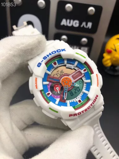 GA-110 Hand-raise Light Casio G-SHOCK--Classic shockproof dial design👍In stock and shipped immediately, 45-degree automatic hand-raise light function with strong visual impact🙈LCD liquid crystal display💡Stopwatch speed function accurate to 1/1000 second⌛Shockproof📣Anti-magnetic💥200 meters waterproof🏊48 city time📲Countdown⏳Alarm clock⏰Fully automatic calendar and other powerful functions