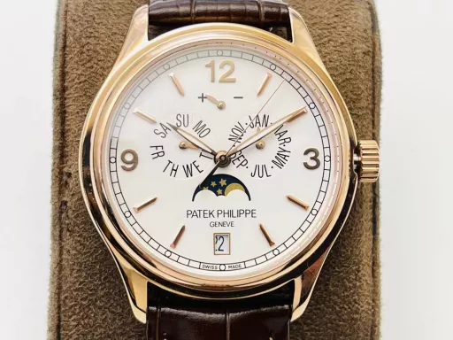PP Factory Patek Philippe's most popular style, PP complex function chronograph series 5146R 5147. The ingenious design of the function, the reasonable layout of the appearance, and the superior movement performance all reflect the unique design of Patek Philippe masters, a classic work of art.1⃣️The dial diameter is 39MM, which is exquisite!2⃣️Equipped with high-performance Cal.324 automatic mechanical movement, it has annual calendar, date, month and moon phase display functions, providing powerful time measurement functions, and the large second hand in the center of the dial design makes time easy to read.3⃣️I believe that such a watch will be the dream of many watch lovers, but just like its image of the moon in the water, it is hard to come by, so if there is an opportunity in front of you, then cherish it.PP Factory's masterpiece welcomes all watch friends to appreciate it!