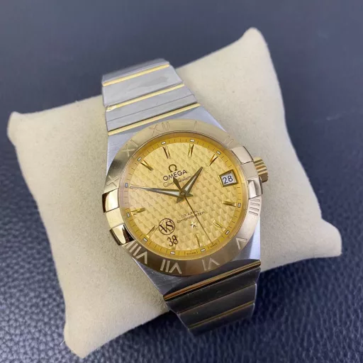 VS Constellation Series 38mm Gold Grid Gold Plate