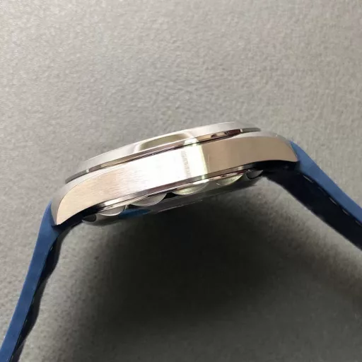 VS new product: perfect for daily wear Seamaster 150m Aqua Terra Observatory 41mmThe market's exclusive natural tape, you can choose between tape and steel tape.Made of fine steel, the horizontal 