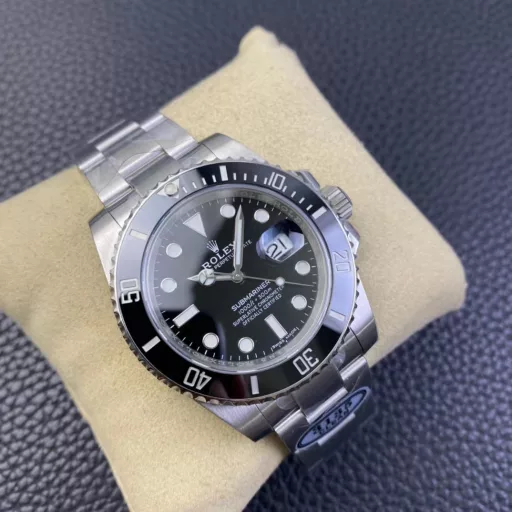 Clean factory/C factory Rolex 116610LN classic black water ghost green water ghost 40mm1: Equipped with Dandong 3135 stable movement2: The whole watch is 904L stainless steel / with AR factory steel belt3: The dial uses the market's exclusive 