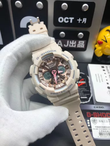 Hot selling GA-120 hand-raise light Casio G-SHOCK--classic shockproof dial design👍In stock and shipped immediately, 45-degree automatic hand-raise light function with strong visual impact🙈LCD liquid crystal display💡Stopwatch speed function accurate to 1/1000 second⌛Shockproof📣Anti-magnetic💥200 meters waterproof🏊48 city time📲Countdown⏳Alarm clock⏰Fully automatic calendar and other powerful functions
