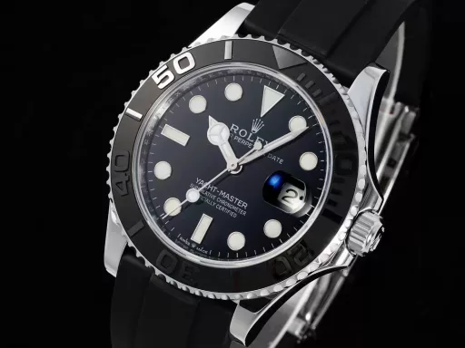 Super Factory's latest 18k gold-plated Yacht-Master, the highest version of the Yacht-Master 42MM series (Platinum Yacht, Gold Yacht) on the market. The counterweighted Yacht launched this time uses real materials. In order to maintain the original 11.8MM thickness, Super refused to thicken and weight the bottom cover, and used imported 904L stainless steel to create an integrated case. The whole body uses the real IP vacuum 18k (gold/platinum) gold-plated process, and comes with a certificate and an identification code. The color of gold and platinum is more consistent than any other mother-and-child factory in the market, and the appearance is truly color-free and material-free! The weight of the whole watch is 144 grams, saying goodbye to the fake era at first glance. The actual texture is far superior to any factory version on the market, and the heavy feeling is almost the same as the original!The configuration of Super is as follows:1️⃣The dial is made of enamel material, the correct color black paint surface, the font thickness, and the three-dimensional sense of the watch is restored; the pointer is polished with special craftsmanship, neat and sharp without burrs; the scale and pointer are imported Chromalight luminous (long-lasting blue light)!2️⃣The bidirectional rotating 60-minute scale outer ring is equipped with a matte black Cerachrom ceramic bezel, polished three-dimensional numbers and scales are synchronized with the watch, and the precision instrument adjusts the rotation damping of the bezel, 1:1 restores the texture of the watch!3️⃣The latest Super is equipped with high-performance rubber-coated elastic metal sheets. After many wearing experiences, the wearing effect is very comfortable; 1:1 folding Oyster safety buckle, the inside of the buckle can be pushed and pulled for fine adjustment, which is very convenient!4️⃣Equipped with an exclusive customized Cal.3235 paramagnetic blue hairspring movement, high-performance shock-absorbing device, and the power storage time is synchronized with the original!Super factory configures an NFC warranty card before leaving the factory: the code inside the case is unique to each watch and no code is repeated. Super is all about the ultimate and new heights!