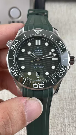 VS Seamaster 300 Green Dial 8800 Movement